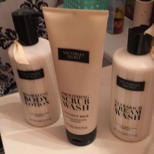 Victoria’s Secret Lotion and Wash Set
